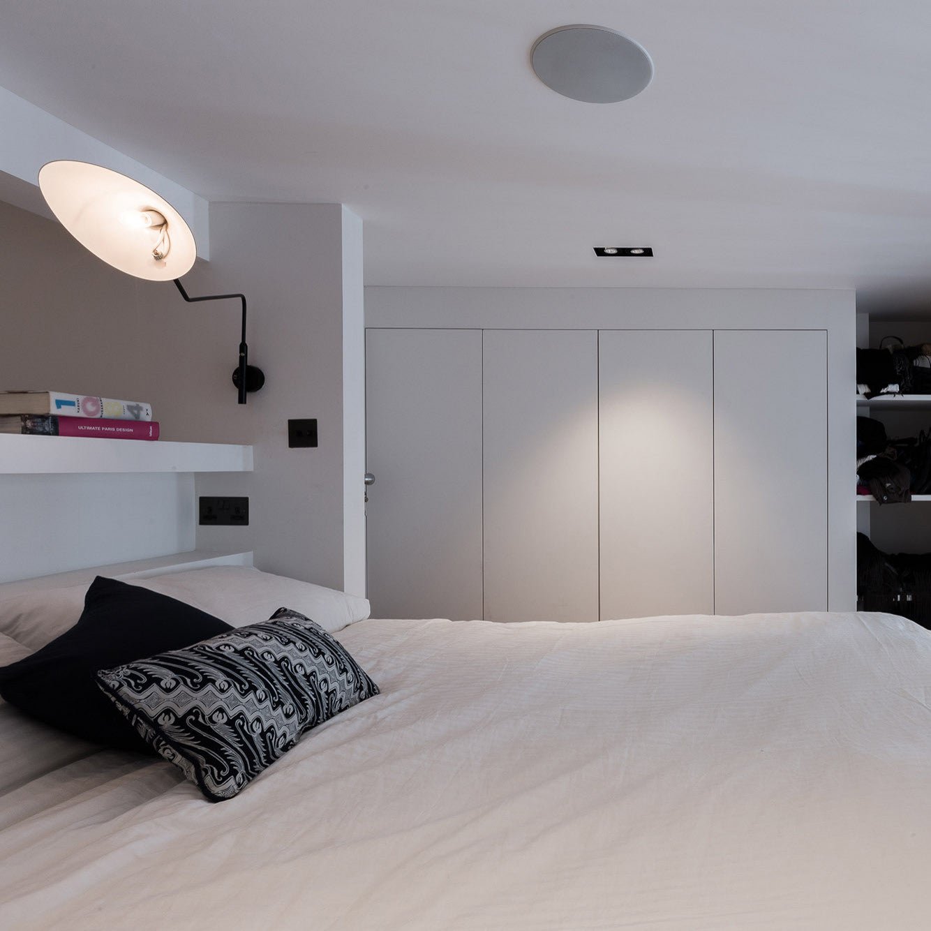 SergeSculpt – Kenmerkende Wandlamp