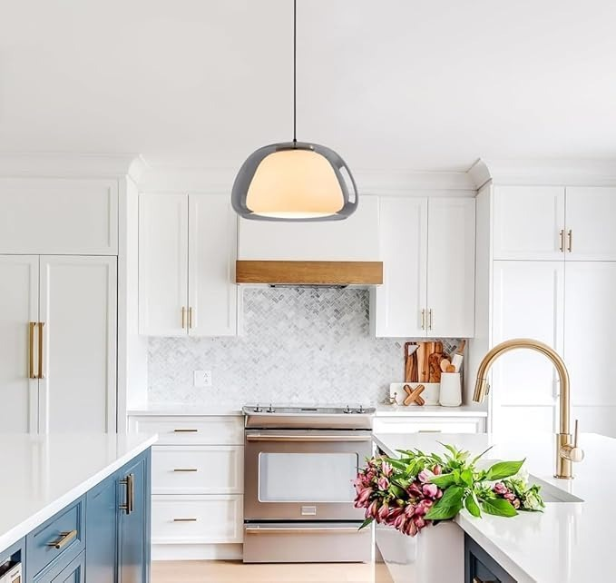 LacteaLuxe – Moderne hanglamp van melkglas