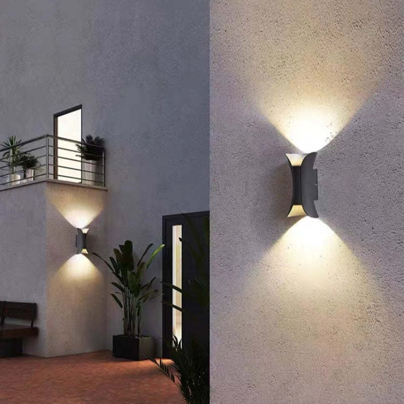 ARCLUNA LUXE – Moderne en minimalistische LED wandlamp