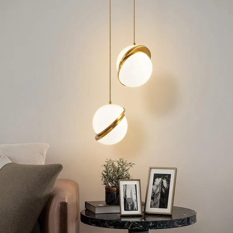 Acrylaé | Suspension LED Minimaliste en Acrylique Blanc & Laiton