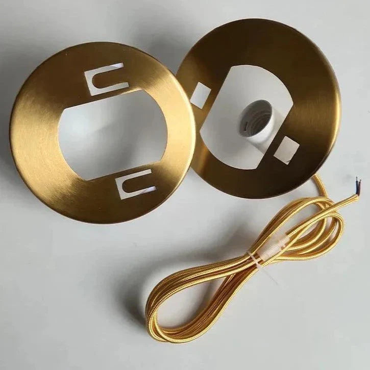 Acrylaé | Suspension LED Minimaliste en Acrylique Blanc & Laiton