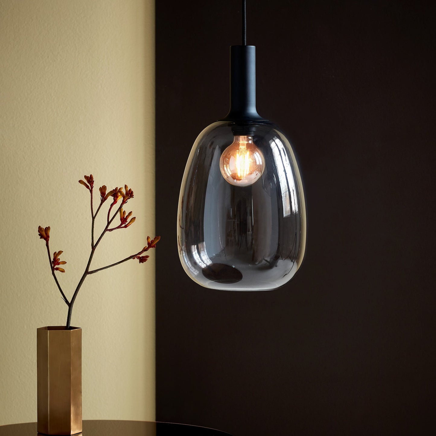 AuraBlown | Ophanging en Geblazen Glas