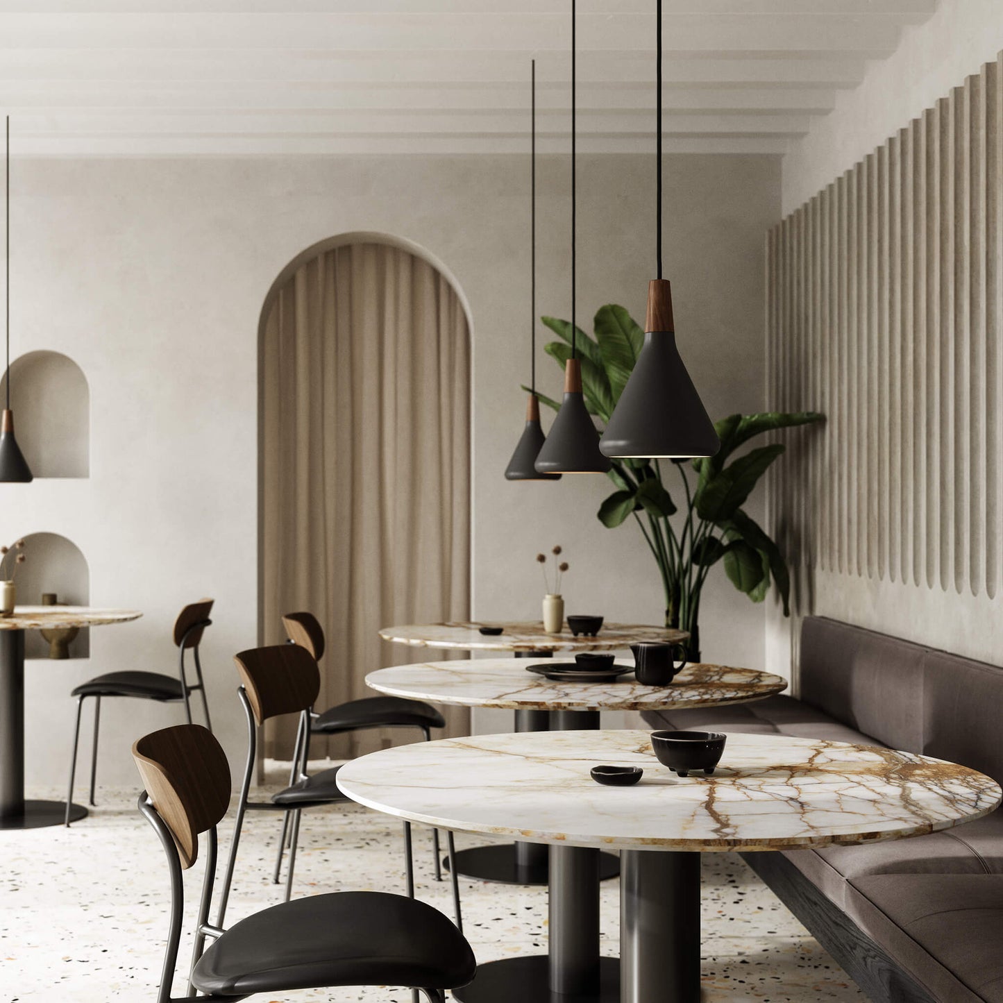 Waldray | Conische metalen hanglamp en geoliede walnoot