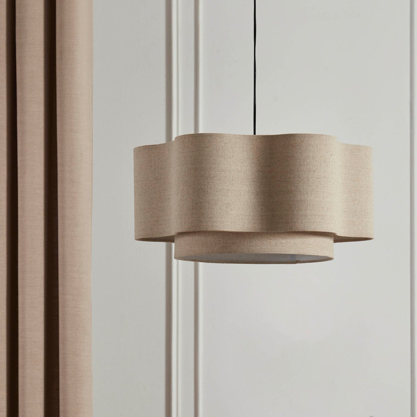 Lunara | Plafondlamp met twee niveaus van natuurlijk linnen