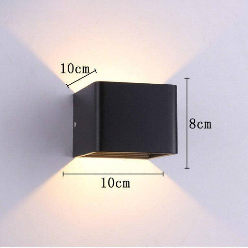 CubeChromatic – Moderne metalen kubus LED wandlamp