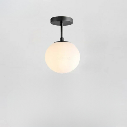 WhiteAura | LED-plafondlamp in wit glas en gouden details