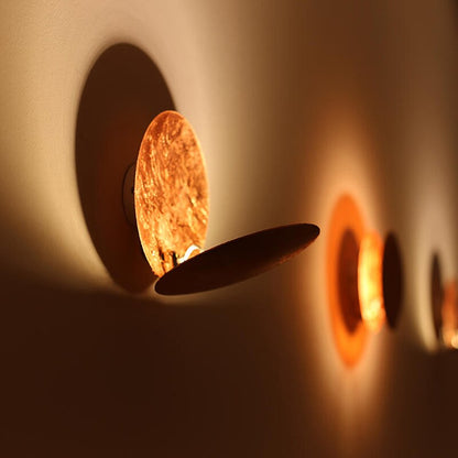 Wandlamp Ontwerp Geïnspireerd door een Zonsverduistering | SolsticeAura