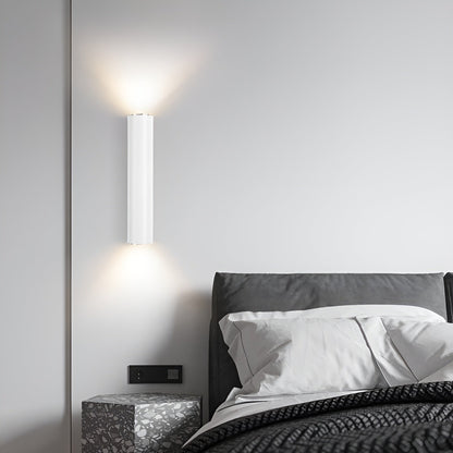 GeminiGlow – Gouden wandlamp met cilindrisch ontwerp LED