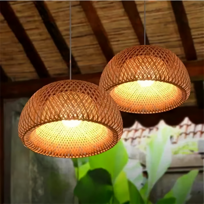 Dômea | Handgevlochten rotan en bamboe hanglamp Dôme