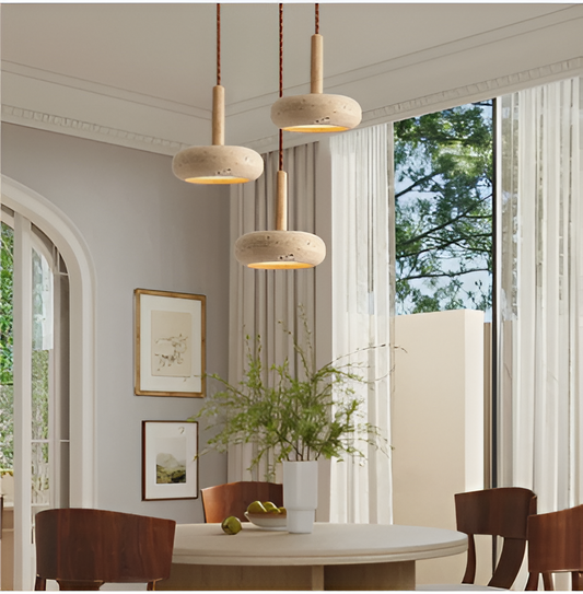 LumiMarm – Ronde hanglamp van travertin en hout