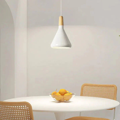CôneChic – Franse hanglamp met macaronontwerp