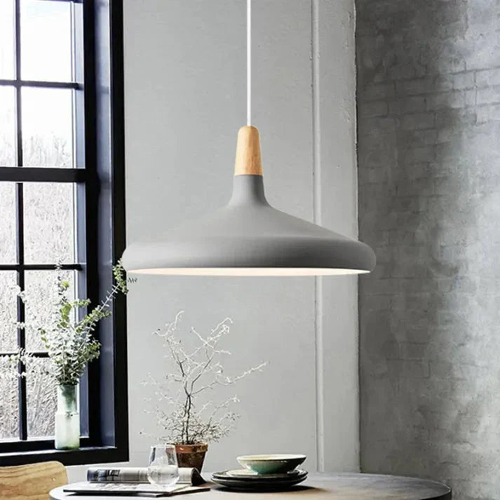 CôneChic – Franse hanglamp met macaronontwerp