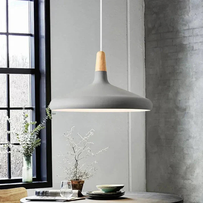 CôneChic – Franse hanglamp met macaronontwerp
