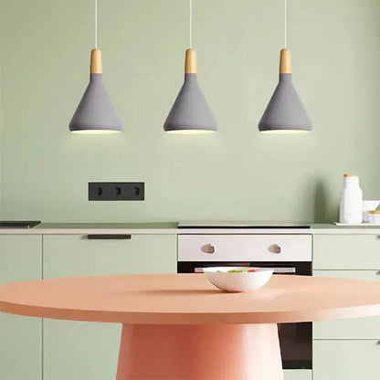 CôneChic – Franse hanglamp met macaronontwerp