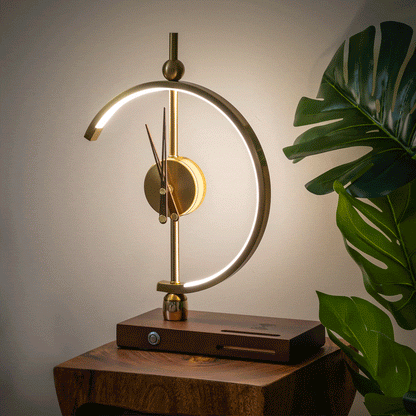 LuminaClock – LED Kloklamp met Draadloze Oplader