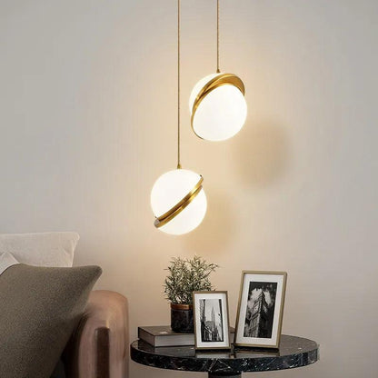Acrylaé | Suspension LED Minimaliste en Acrylique Blanc & Laiton