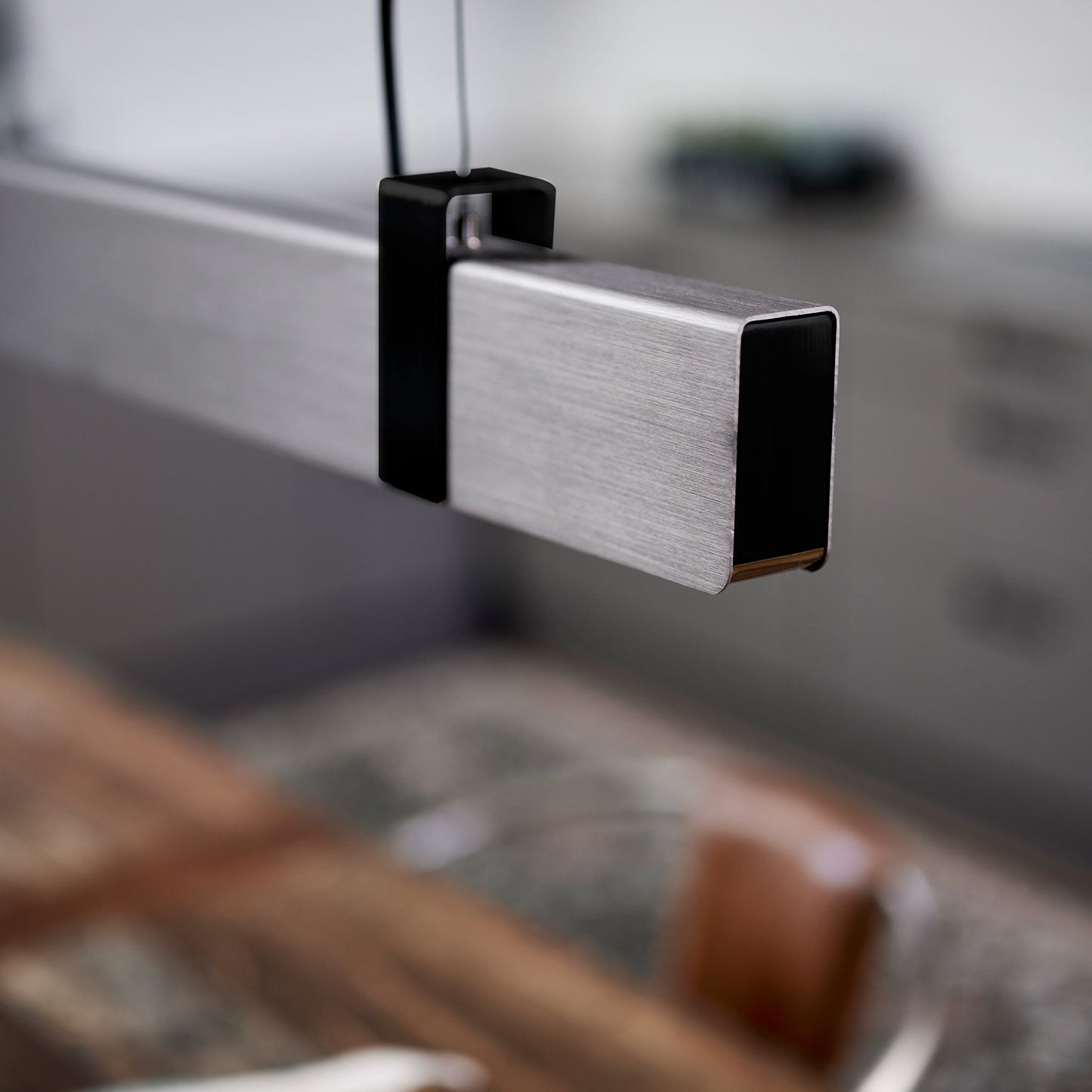 LineGlow | Lineaire LED-ophanging met ingebouwde dimmer